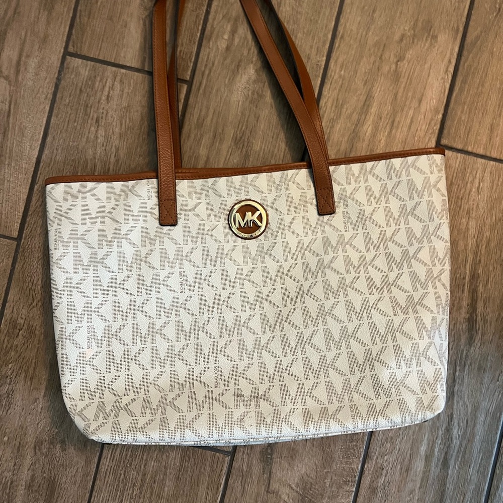 Michael Kors Cream and Tan Signature Tote